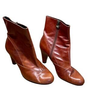 Taryn by Taryn Rose Side Zip Heeled Bootie Brown Women's Size 9.5 Good Condition